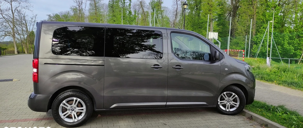 Toyota Proace Verso cena 99999 przebieg: 95000, rok produkcji 2017 z Bochnia małe 277